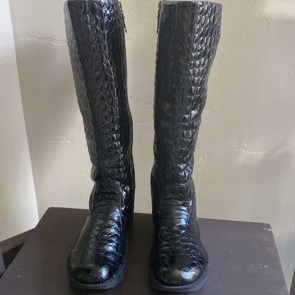 SOLD Kalso by Earth Elite Black Patent Leather Knee High Waterproof Boots! - Picture 10 of 12
